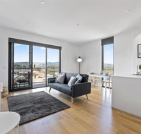 Views On Surflen - Hotel WA