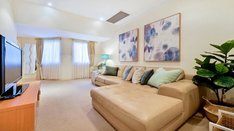 GOUGER 265 - Hotel WA 16