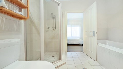 GOUGER 265 - Hotel WA 11