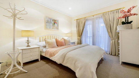 GOUGER 265 - Hotel WA 9
