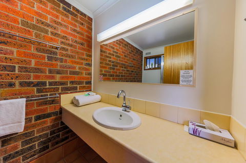 Country Roads Motor Inn Naracoorte - Hotel WA 33
