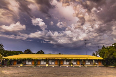 Country Roads Motor Inn Naracoorte - Hotel WA 40
