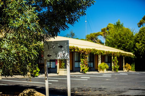 Country Roads Motor Inn Naracoorte - Hotel WA 20