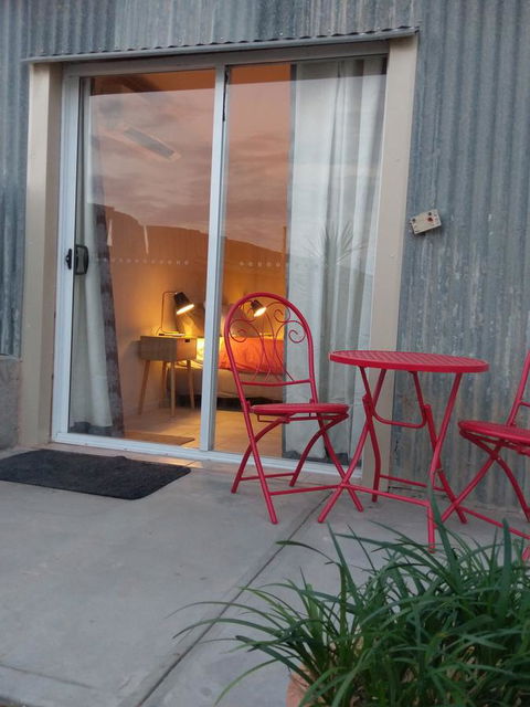 Desert Gum Retreat Gough St - Hotel WA 0