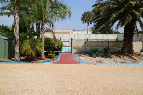 Renmark Motor Inn - Hotel WA 4