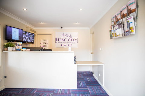 Lilac City Motor Inn & Steakhouse - Hotel WA 14