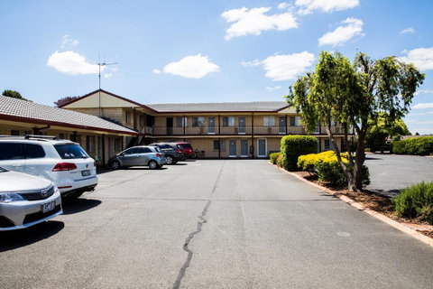 Lilac City Motor Inn & Steakhouse - Hotel WA 26