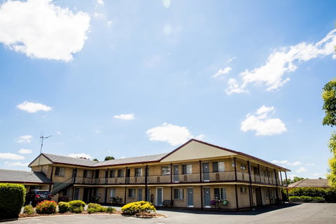 Lilac City Motor Inn & Steakhouse - Hotel WA 0