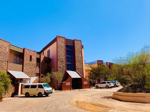 Desert Cave Hotel - Hotel WA 28