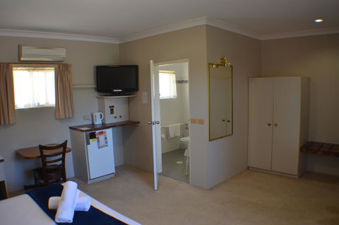 Deer Park Motor Inn Armidale - Hotel WA 34