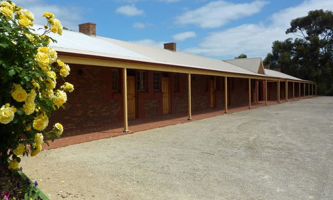 Coonawarra Place Motor Inn - Hotel WA 21