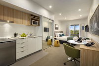 Book Griffith Accommodation Vacations Hotel WA Hotel WA