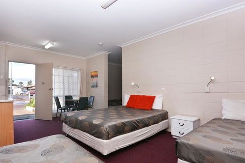Motel Poinsettia - Hotel WA 21