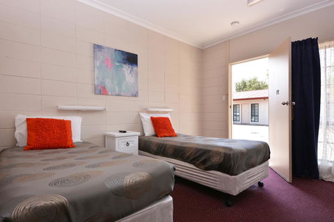 Motel Poinsettia - Hotel WA 30