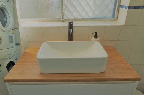 Henley Beach South, Amazing Views, Huge Private Balcony! - Hotel WA 17