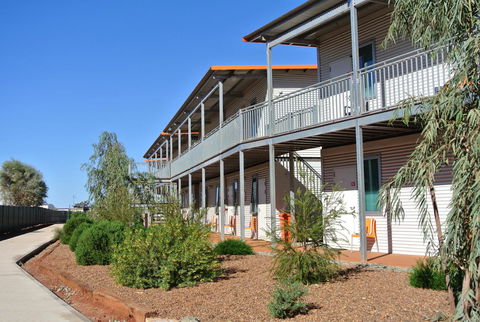 Capricorn Village - Hotel WA 17