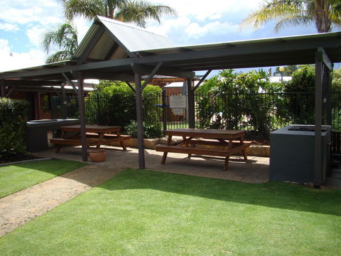 Dunsborough Central Motel - Hotel WA 4