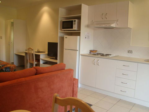Dunsborough Central Motel - Hotel WA 32