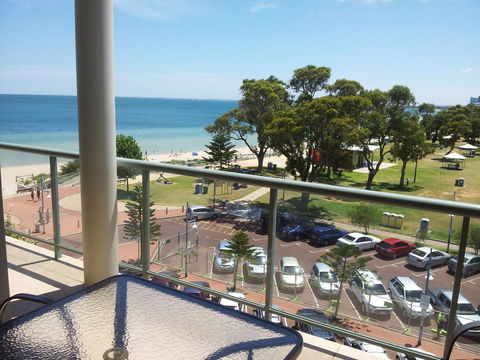 Boardwalk By The Beach - Hotel WA 3
