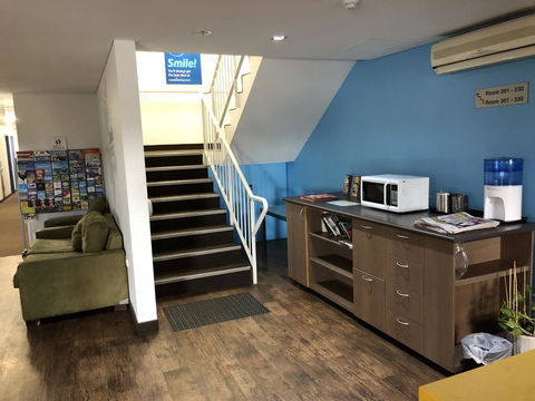 Ibis Budget Perth Airport - Hotel WA 12