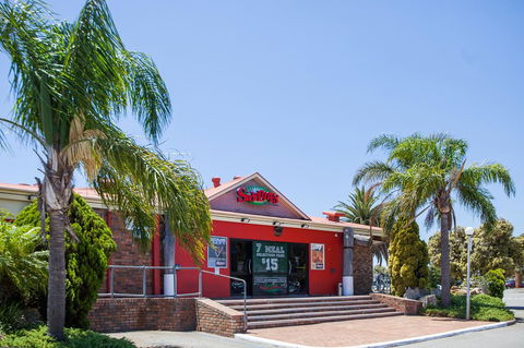 Leisure Inn Hotel Rockingham - Hotel WA 33