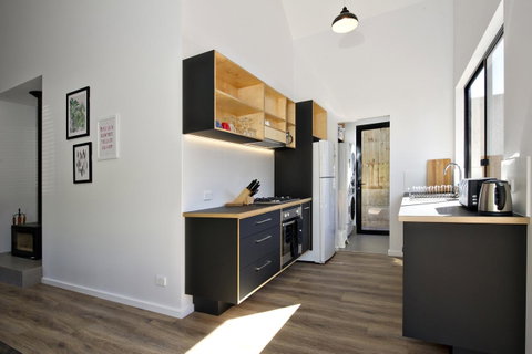 Margaret River Bungalow-1-street - Pet Friendly - Hotel WA 8