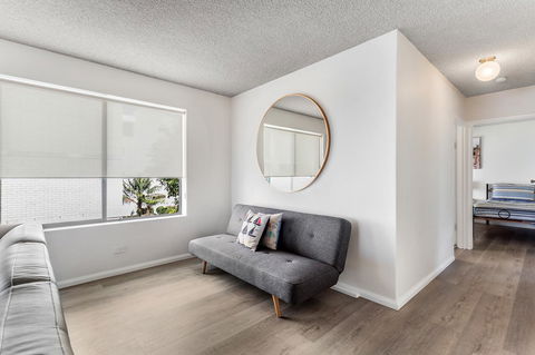 Laman Lodge, Unit 2, 15 Laman Street - Hotel WA 4