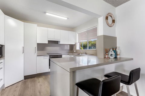 Laman Lodge, Unit 2, 15 Laman Street - Hotel WA 6