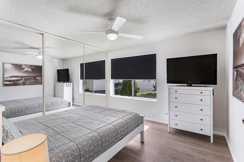 Laman Lodge, Unit 2, 15 Laman Street - Hotel WA 8