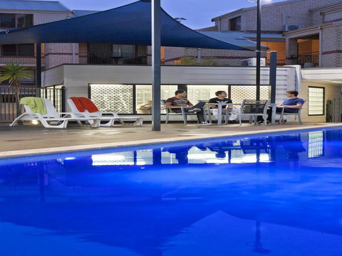 Mont Clare Boutique Apartments - Hotel WA 1
