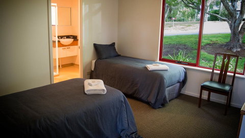 Karri Mia Chalets And Studios - Hotel WA 16