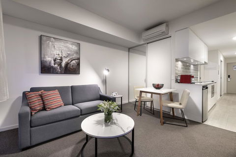 Ramada By Wyndham VetroBlu Scarborough Beach - Hotel WA 11