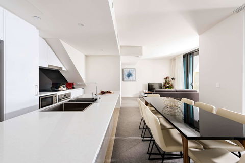 Ramada By Wyndham VetroBlu Scarborough Beach - Hotel WA 15