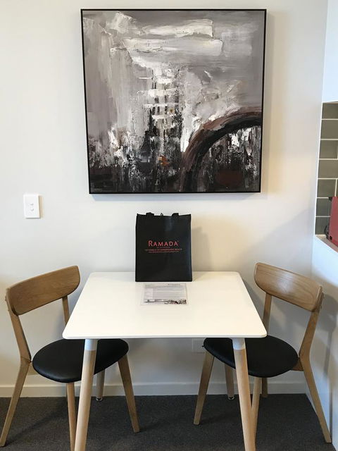 Ramada By Wyndham VetroBlu Scarborough Beach - Hotel WA 1