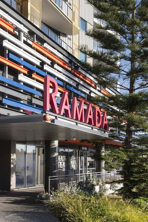 Ramada By Wyndham VetroBlu Scarborough Beach - Hotel WA 4