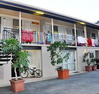 Sundial Holiday Units - Hotel WA