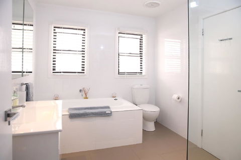 Refuge Cove On Pittwater - Hotel WA 7