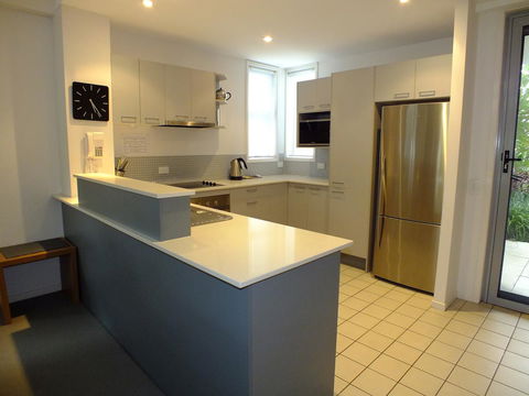 Pacific Marina Apartments - Hotel WA 15