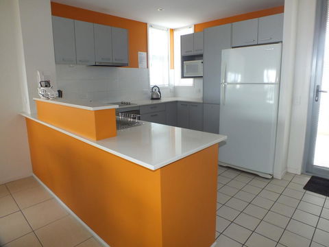 Pacific Marina Apartments - Hotel WA 19