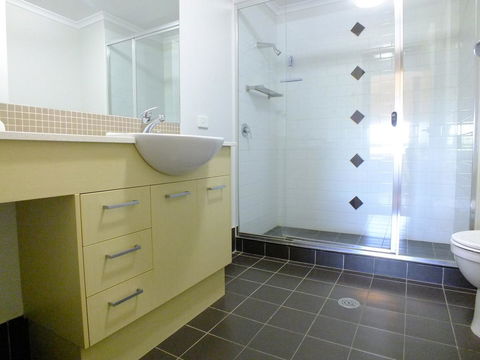 Pacific Marina Apartments - Hotel WA 7