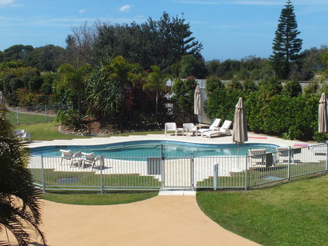 Pacific Marina Apartments - Hotel WA 24