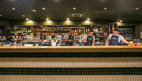 Nightcap At Caringbah Hotel - Hotel WA 7