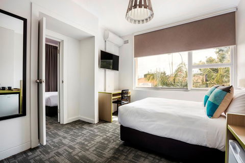 Nightcap At Caringbah Hotel - Hotel WA 28