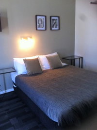 Book Cooma Accommodation Vacations Hotel WA Hotel WA