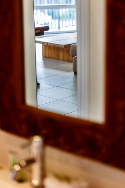 Byron Bay Hotel And Apartments - Hotel WA 4