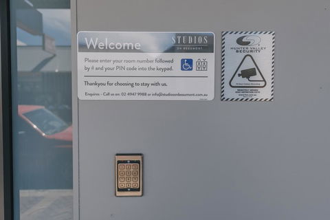 Studios On Beaumont - Hotel WA 5