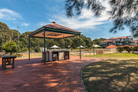Condo 105 @ Horizons Golf Resort - Salamander Bay NSW - Hotel WA 24