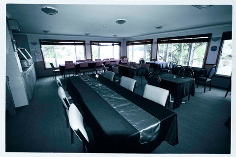 Rest Easy Motel - Hotel WA 10