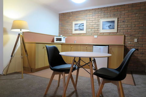 Summerhill Motor Inn - Hotel WA 41