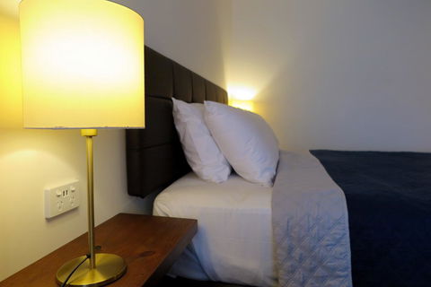 Summerhill Motor Inn - Hotel WA 12